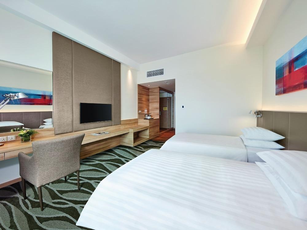 Sunway Lagoon Hotel , Formerly Sunway Clio Hotel Subang Jaya Exterior foto